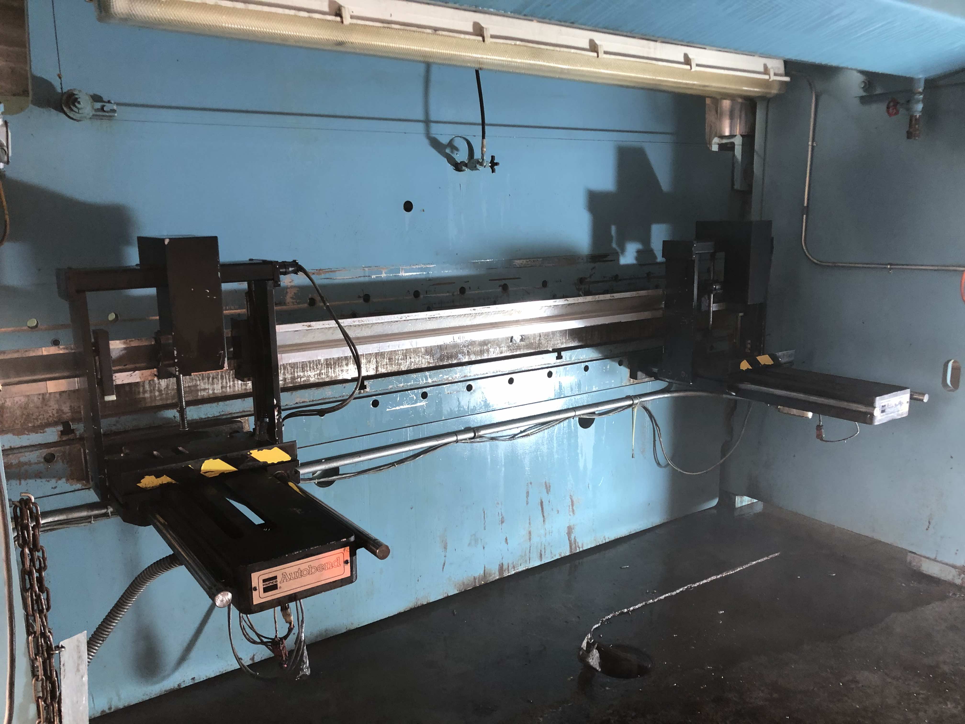 Press Brake : 230 Ton X 12' 1994 Niagara HBM250-10-12 Hydraulic Press Brake