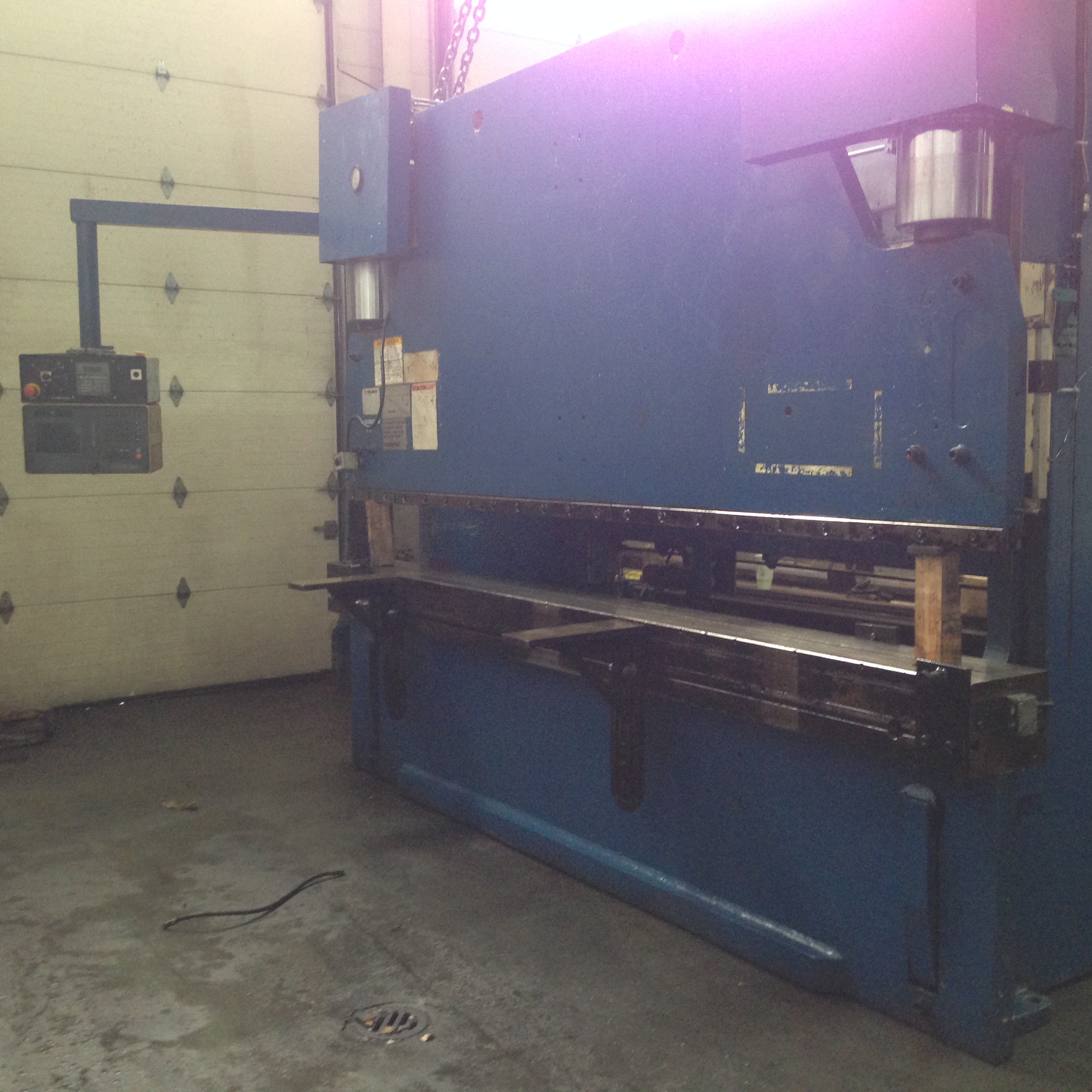 350 Ton Pullmax Press Brake