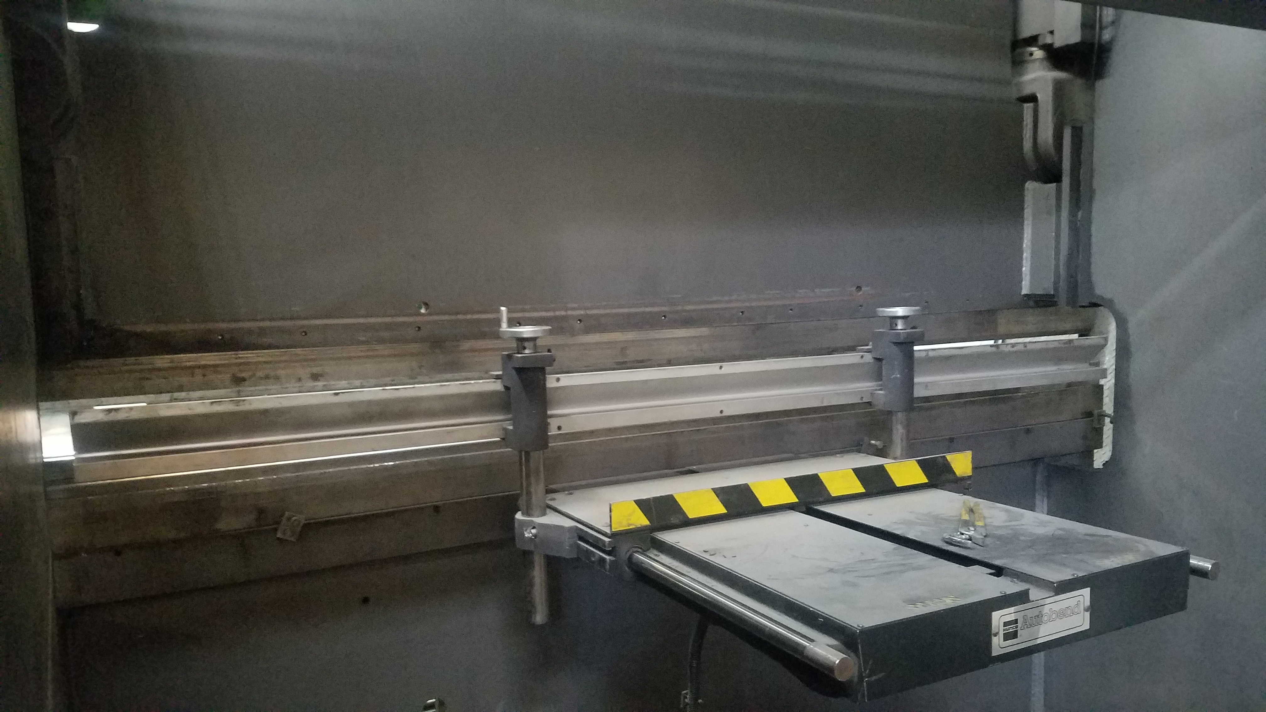 200 Ton X 12' 2007 Piranha Pro 2 CNC Hydraulic Press Brake