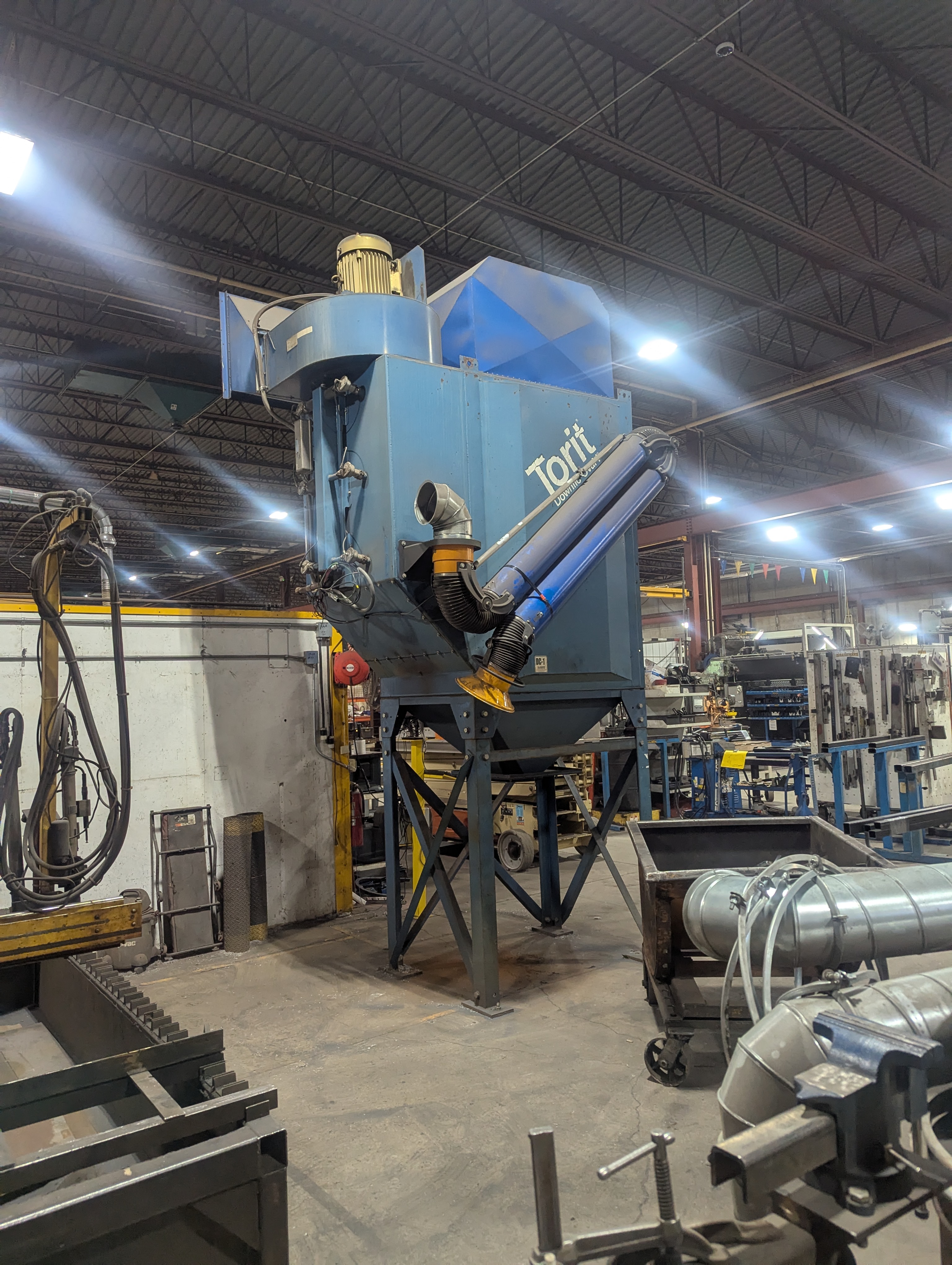 Donaldson Torit DFO3-12 Dust Collector with Plenum for Welding
