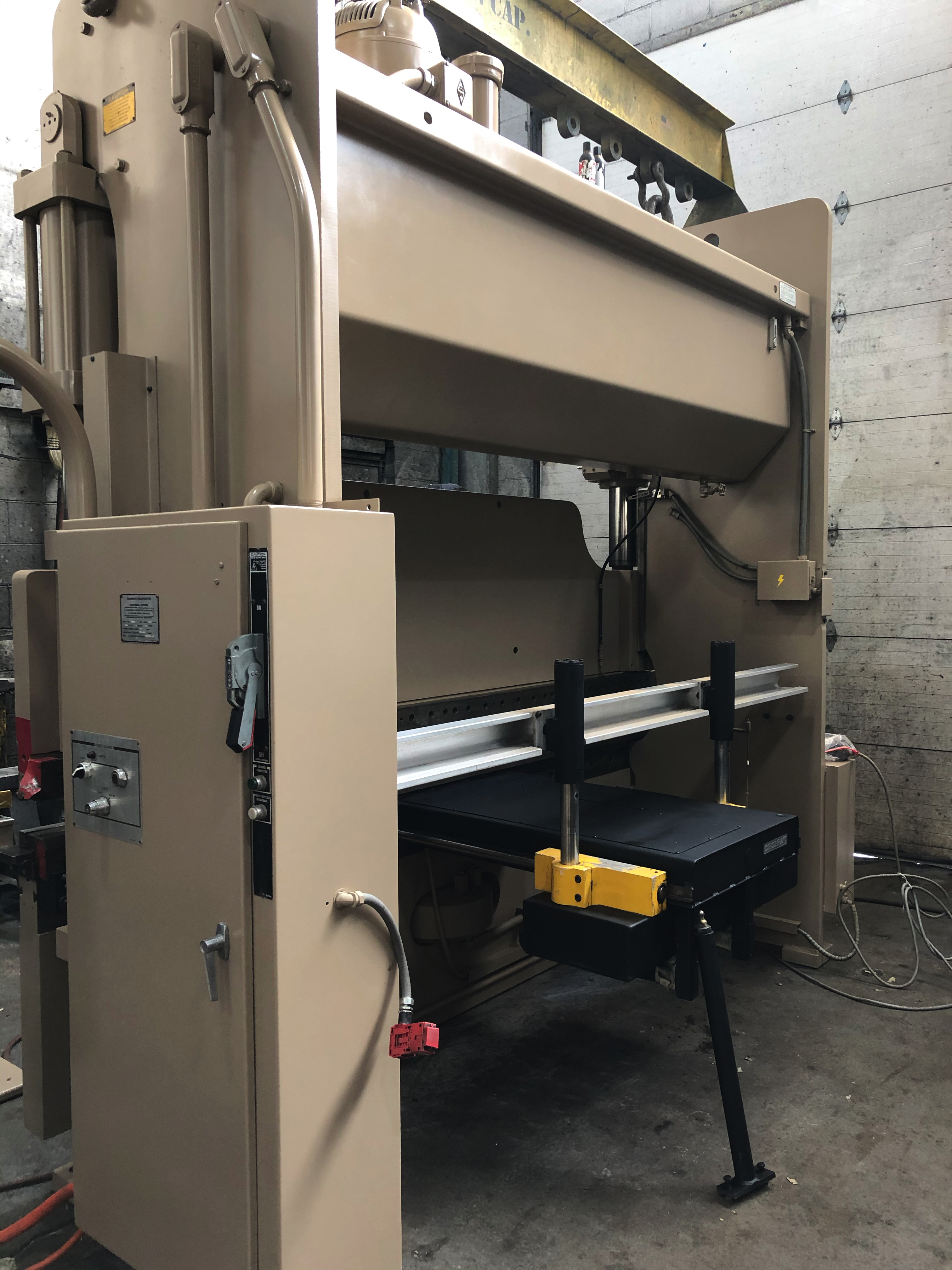 90 Ton X 10'  Cincinnati 90 FMII Hydraulic Press Brake
