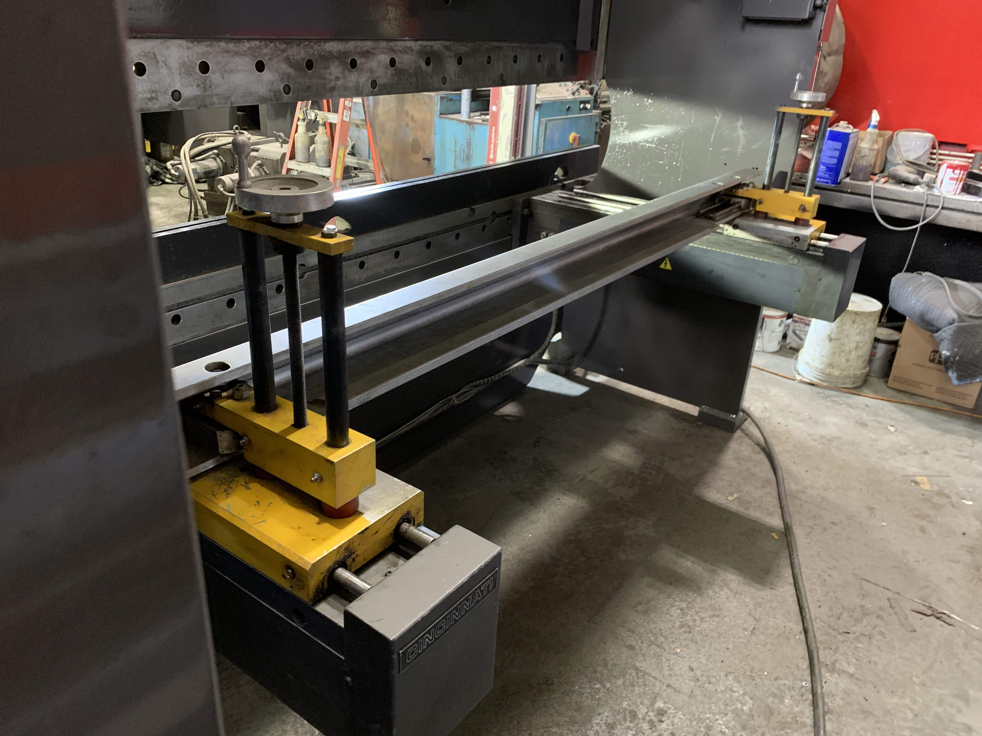 90 Ton X 10' Cincinnati 90 FMII Hydraulic Press Brake