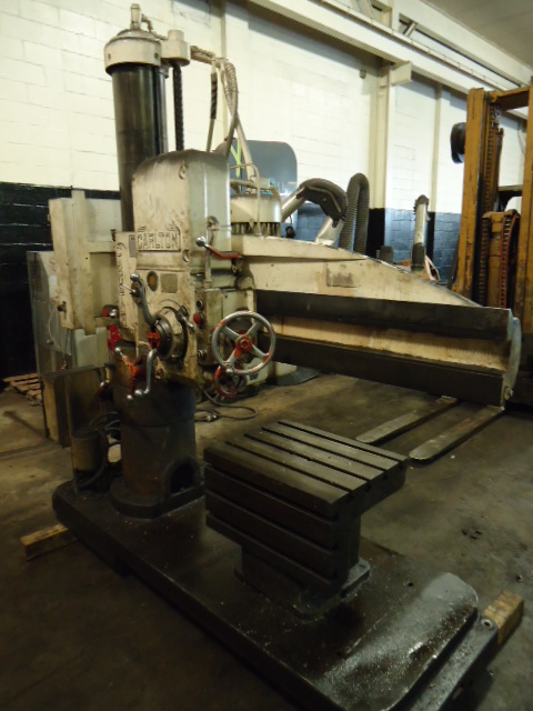 Carlton 4' 9" Radial Drill New 1979