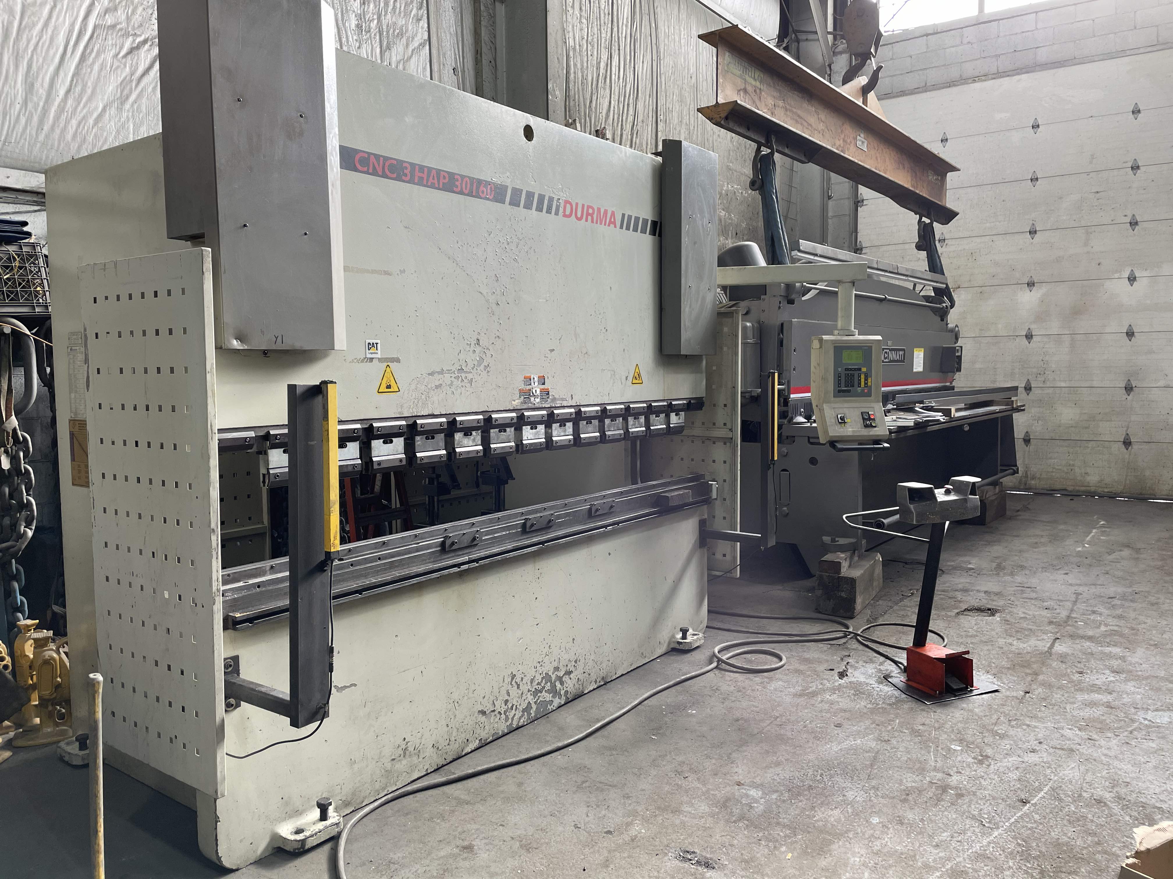 176 Ton X 10' Durma Model HAP 30160 CNC Hydraulic Press Brake
