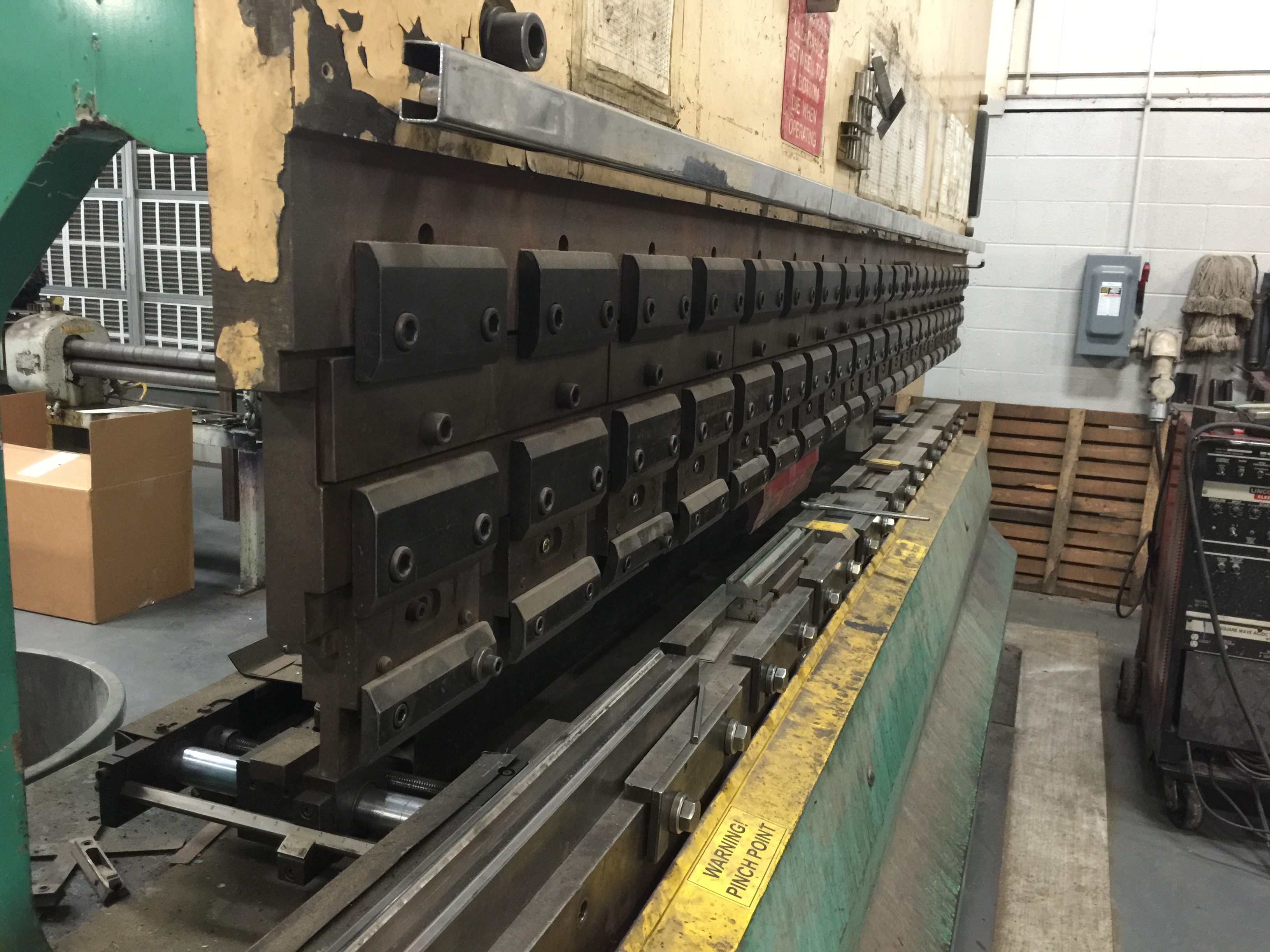 165 Ton X 13' Promecam RG 150
