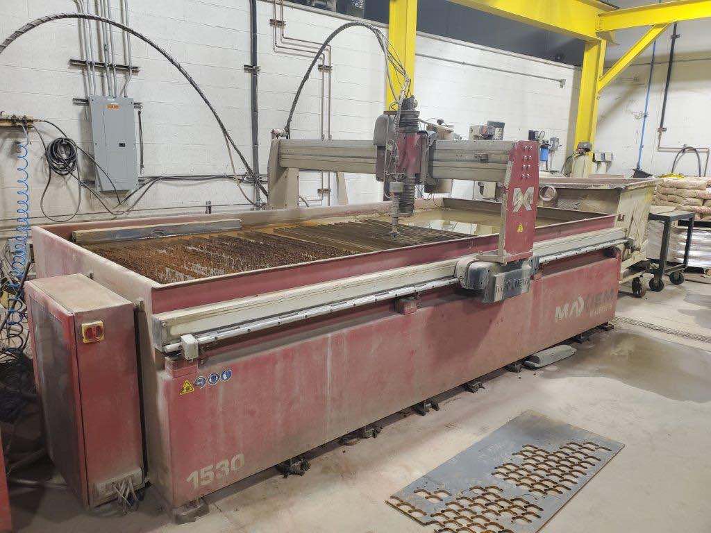 5' X 10'  2013 OMAX Maxiem 1530 Waterjet Cutting System