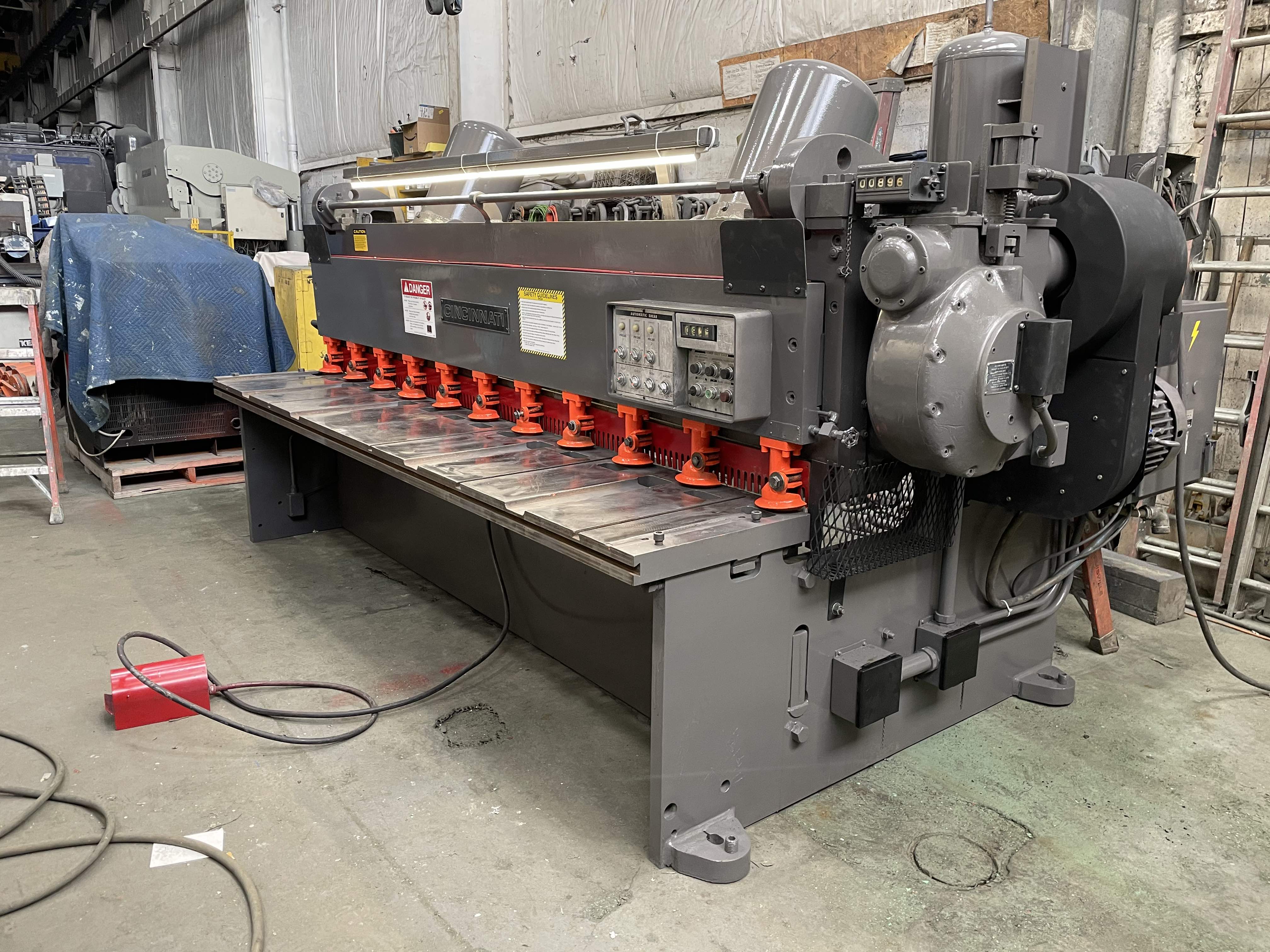 Shears 1/4" X 10' Cincinnati Model 1810 Mechanical Power Squaring Shear